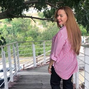 Meet your Posher, Vilmarie